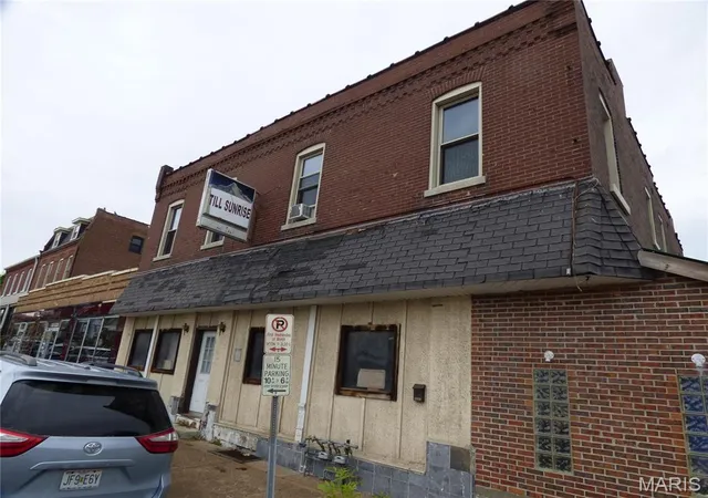 2nd image of 3219 3225 Morgan Ford Rd, Saint Louis, MO 63116 | MLS# MIS25074695