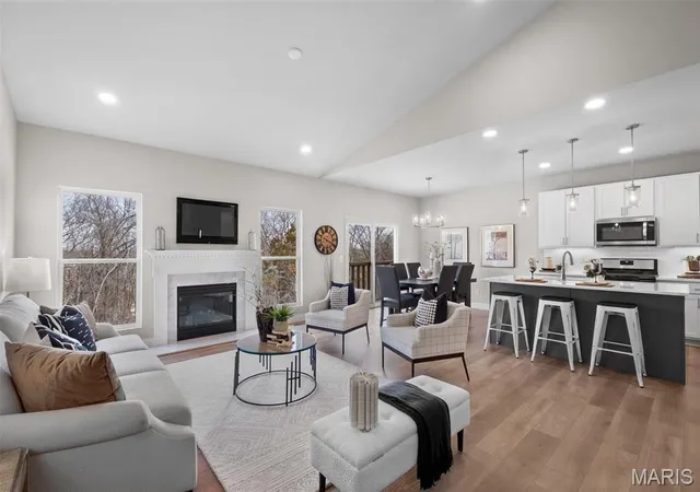 Photo 3 of Single family home for sale at 1 Rockport @ Pinckney Ridge, Warrenton, MO 63383 | MLS# MIS25074703 | Listing updated on 2026-09-20