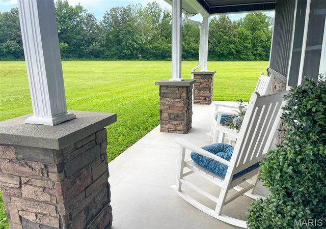 Photo 3 of Single Family Residence at 18428 Lake Circle Dr, Dexter, MO 63841 | MLS# MIS25074811 |  | Sold on 2025-12-15