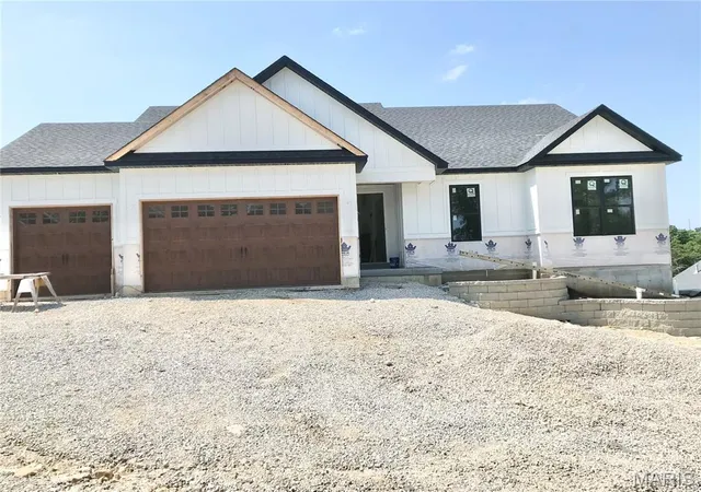 Homes for sale in Festus, MO | 1604 Sugar Park Dr, Festus, MO 63028 | MLS# MIS25075082
