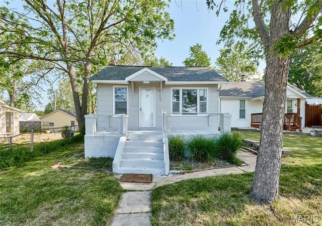 Photo 1 of Single family home for sale at 7075 Lansdowne Ave, St Louis, MO 63109 | MLS# MIS25075141 | Listing updated on 2026-09-07