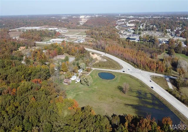 Photo 3 of Land for sale at 2462 Roxie Rd, Poplar Bluff, MO 63901 | MLS# MIS25075186 | Listing updated on 2026-06-02