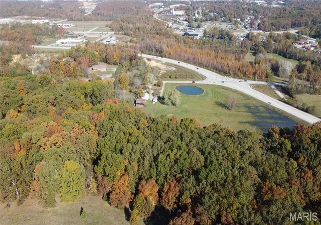 Photo 4 of Land for sale at 2462 Roxie Rd, Poplar Bluff, MO 63901 | MLS# MIS25075186 | Listing updated on 2026-06-02