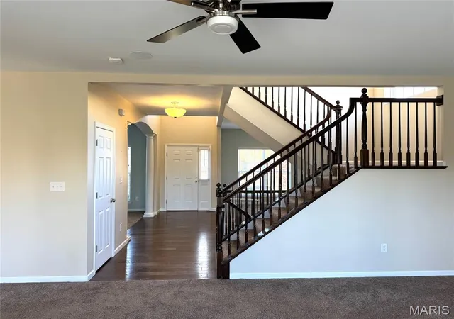 Photo 3 of Single family home for sale at 84 S Ridgewynd Ct, Lake Saint Louis, MO 63367 | MLS# MIS25075397 | Listing updated on 2026-10-02