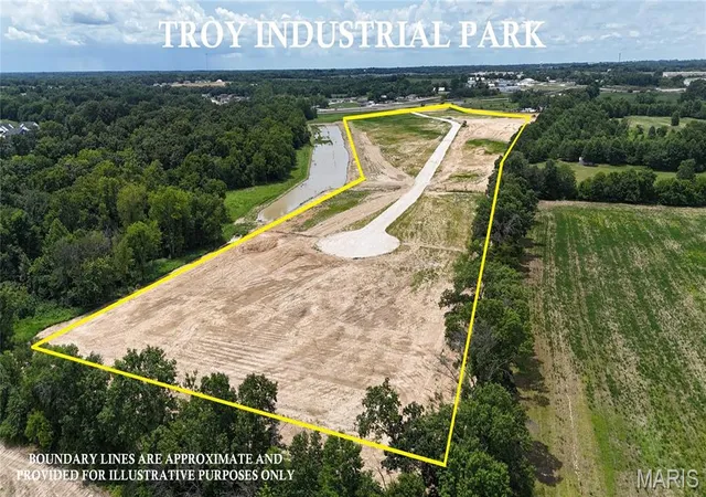 3rd image of 0 East Outer Road Hwy 61 (Multiple Industrial Lots), Troy, MO 63379 | MLS# MIS25076353