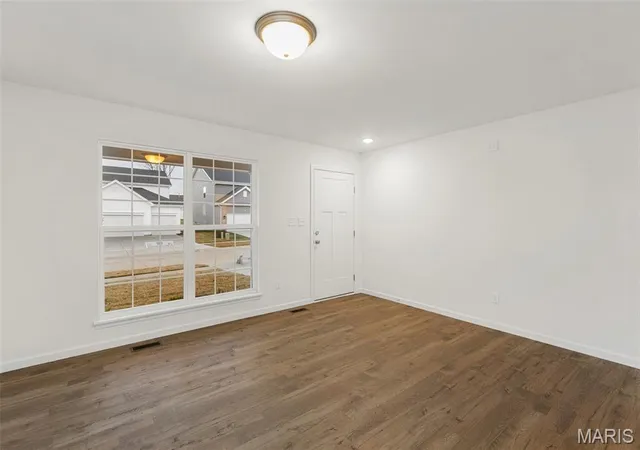 Photo 2 of Single family home for sale at 12240 Louiselle Park Dr, Maryland Heights, MO 63146 | MLS# MIS25076410 | Listing updated on 2026-05-08
