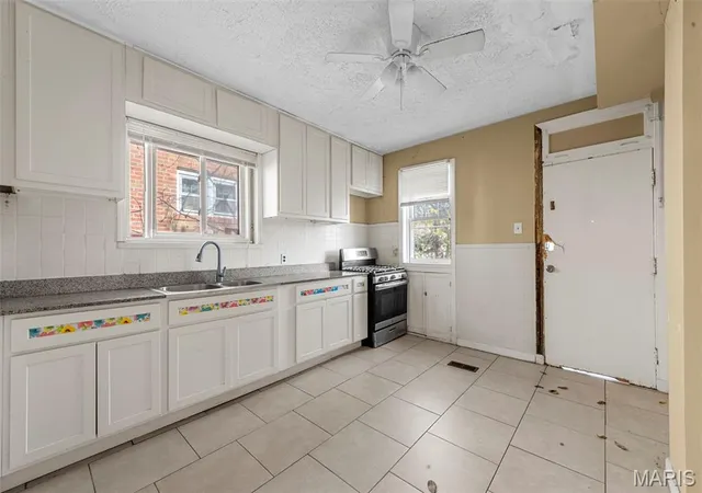 5th image of 8738 Partridge Ave, Saint Louis, MO 63147 | MLS# MIS25076762