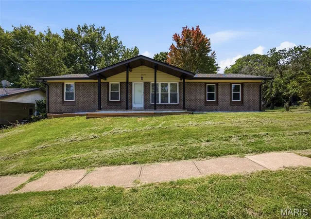 1st image of 1320 Fenton Hills Rd, Fenton, MO 63026 | MLS# MIS25077510