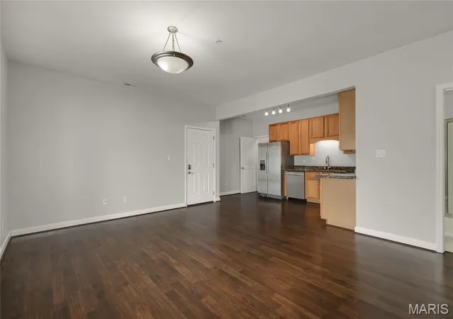 2nd image of 895 Forest Ave #103, Valley Park, MO 63088 | MLS# MIS25078574