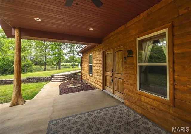 Homes for sale in Laquey, MO | 27655 Sandy Dr, Laquey, MO 65534 | MLS# MIS25078817
