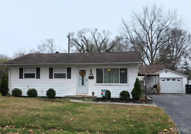 Photo 1 of Sale Pending at 18 Jennine Dr, Belleville, IL 62226 | MLS# MIS25078965 | Listing updated on 2026-02-10
