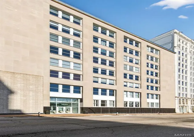 Photo 1 of Condo for sale at 1511 Locust St #410, Saint Louis, MO 63103 | MLS# MIS25079544 | Listing updated on 2026-07-28