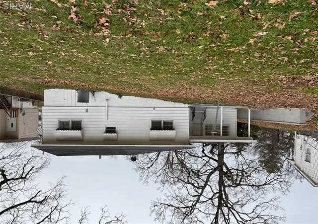 Photo 3 of Single family home for sale at 816 Kendall Ave, Poplar Bluff, MO 63901 | MLS# MIS25079583 | Listing updated on 2026-10-01
