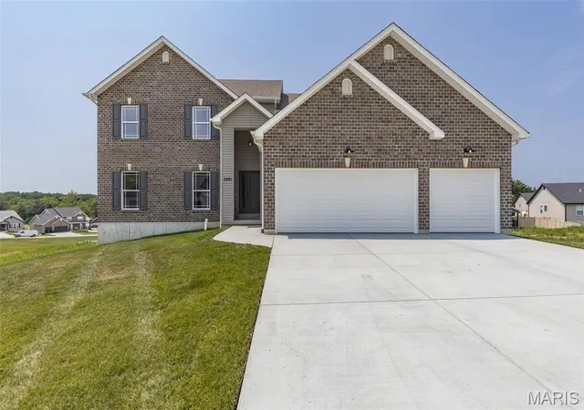 2nd image of 2421 French Dr, Herculaneum, MO 63048 | MLS# MIS25079801