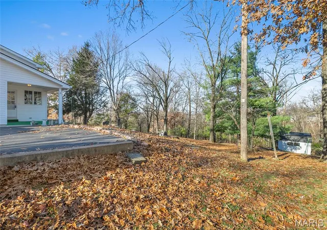 Photo 2 of Single Family Residence at 7761 Becker Rd, Saint Louis, MO 63129 | MLS# MIS25079807 | | Sold on 2026-03-03