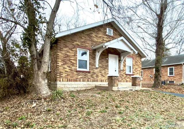 22nd image of 719 Tiffin Ave, Saint Louis, MO 63135 | MLS# MIS25079892