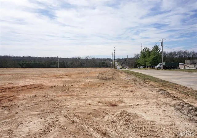 9th image of 0 Mccutchen Dr, Rolla, MO 65401 | MLS# MIS25079909