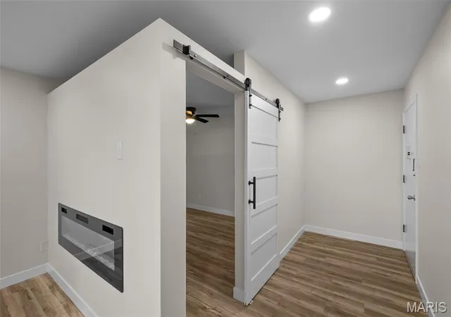 Listing Photo 5 - Condo for sale in building located at 9924 Bunker Hl Dr, St. Louis, MO 63123 - Unit #G