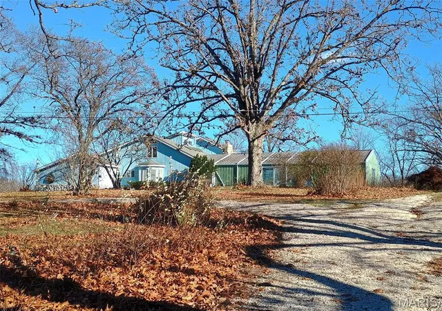 Homes for sale in Salem, MO | 621 County Road 3230, Salem, MO 65560 | MLS# MIS25080267
