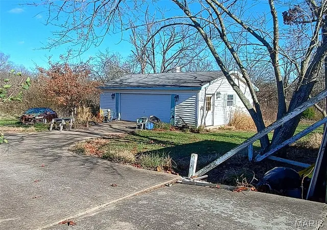 Homes for sale in Salem, MO | 621 County Road 3230, Salem, MO 65560 | MLS# MIS25080267
