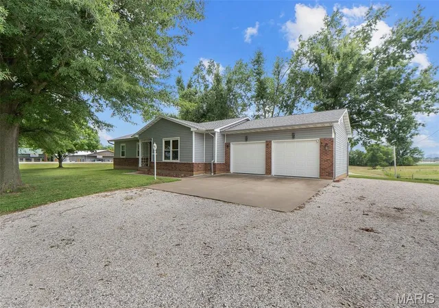 1st image of 1512 Old St Mary's Rd, Perryville, MO 63775 | MLS# MIS25080826
