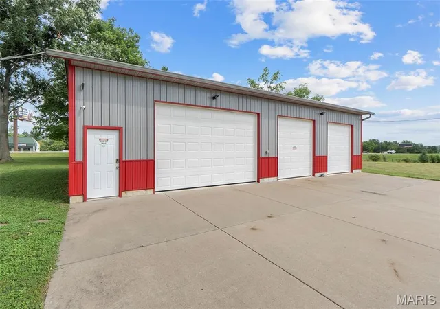 63rd image of 1512 Old St Mary's Rd, Perryville, MO 63775 | MLS# MIS25080826