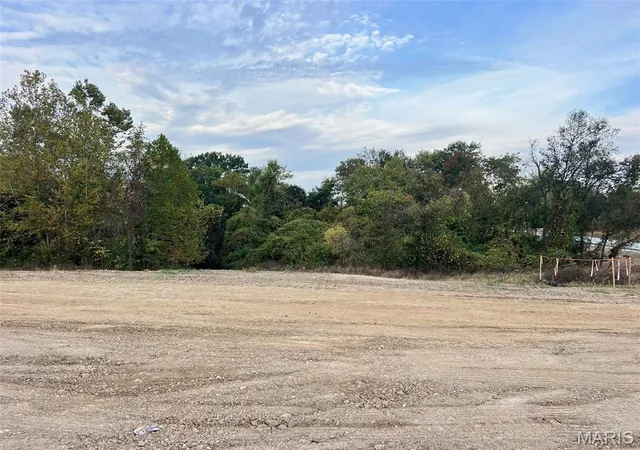 Photo 1 of Single family home for sale at 193 Timber Creek Dr #193 STB, Washington, MO 63090 | MLS# MIS25081104 | Listing updated on 2026-03-26
