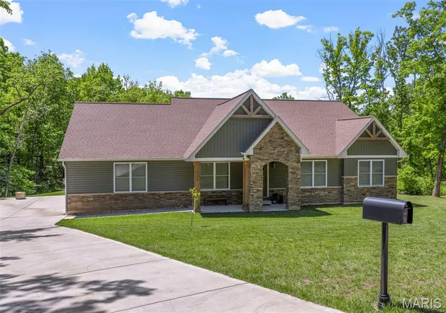 Homes for sale in Foristell, MO | 506 Fennel Ct, Foristell, MO 63348 | MLS# MIS25081176