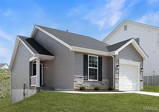 Homes for sale in House Springs, MO | 1067 Black Bear Dr, House Springs, MO 63051 | MLS# MIS25081293