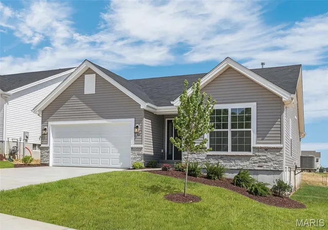 Homes for sale in Truesdale, MO | 467 Austin Dr, Truesdale, MO 63380 | MLS# MIS25081425