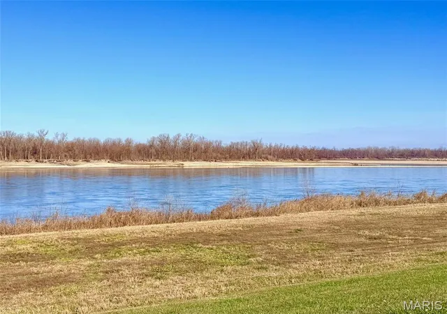 Photo 3 of Land for sale at 0 Marquette Is, Cape Girardeau, MO 63703 | MLS# MIS25081624 | Listing updated on 2025-12-17