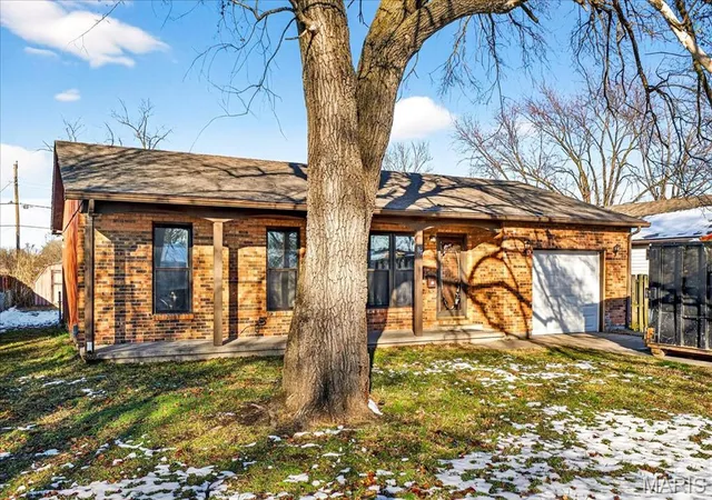Homes for sale in Cahokia, IL | 317 Sauget Ave, Cahokia, IL 62206 | MLS# MIS25081830