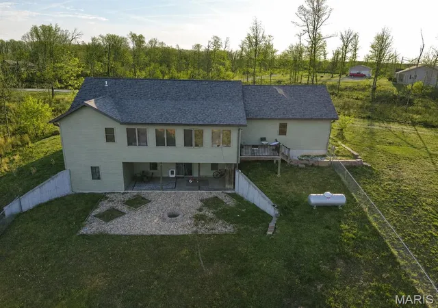 Homes for sale in Mountain View, MO | 1278 Fox Cir, Mountain View, MO 65548 | MLS# MIS25081969