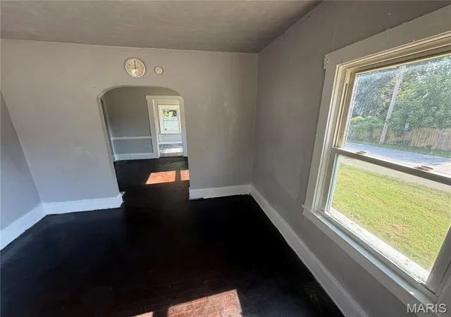 Photo 3 of Single family home for sale at 6227 Greer Ave, Saint Louis, MO 63121 | MLS# MIS25082052 | Listing updated on 2026-08-31