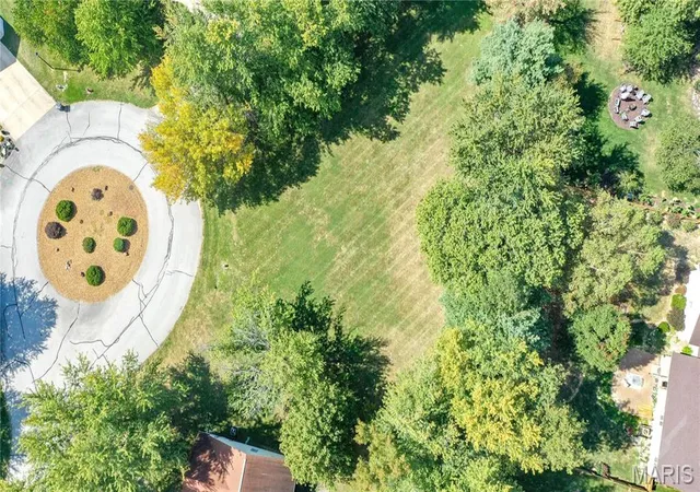 Photo 4 of Land for sale at 32 Sugarwood Ct, Jerseyville, IL 62052 | MLS# MIS25082124 | Listing updated on 2025-12-27