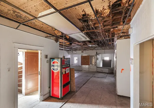 Photo 4 of Multi family home for sale at 3742 California Ave, Saint Louis, MO 63118 | MLS# MIS25082152 | Listing updated on 2026-08-17