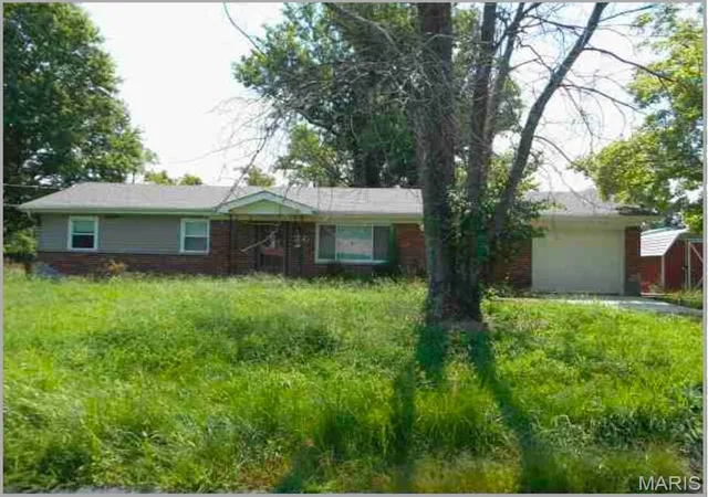 Photo 1 of Single family home for sale at 4934 Ben Myr Dr, House Springs, MO 63051 | MLS# MIS25082246 | Listing updated on 2026-08-23