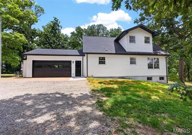 3rd image of 3637 Hwy T, Marthasville, MO 63357 | MLS# MIS25082254