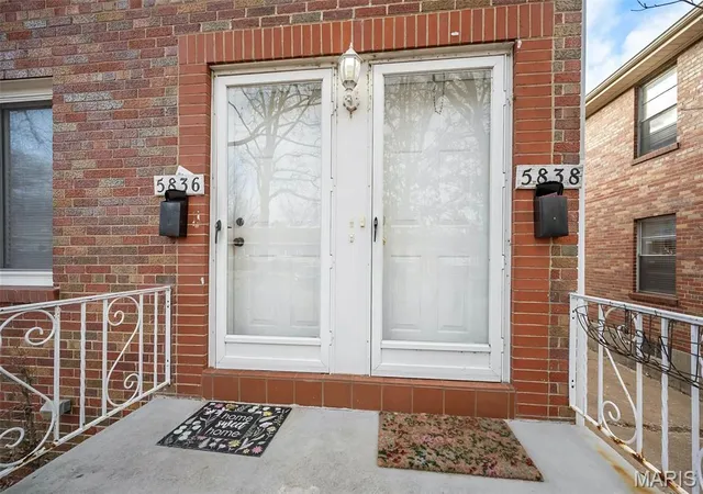Photo 3 of Sale Pending at 5836 Robert Ave #38, Saint Louis, MO 63109 | MLS# MIS25082486 | Listing updated on 2026-09-27