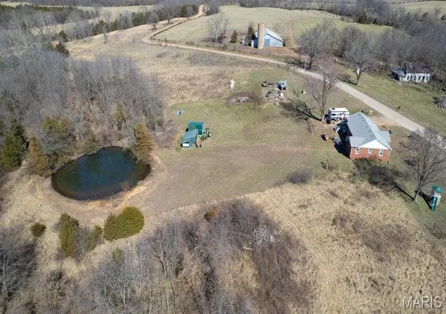 Photo 1 of Single family home for sale at 1571 St Luke Rd, Conway, MO 65632 | MLS# MIS25082796 | Listing updated on 2026-03-05