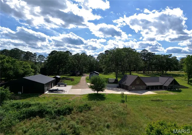 4th image of 3378 State Hwy 21 S, Ellsinore, MO 63937 | MLS# MIS25082823