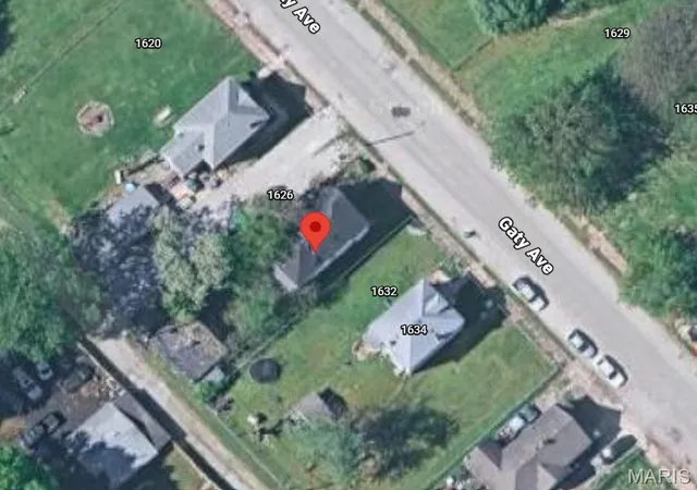 Photo 3 of Multi family home for sale at 1628 Gaty Ave, East Saint Louis, IL 62205 | MLS# MIS26000392 | Listing updated on 2026-02-14