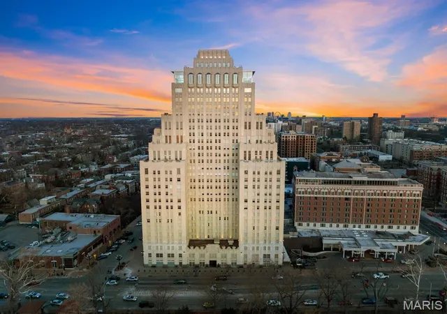 Homes for sale in St Louis, MO | 232 N Kingshighway Blvd #1903, St Louis, MO 63108 | MLS# MIS26000693