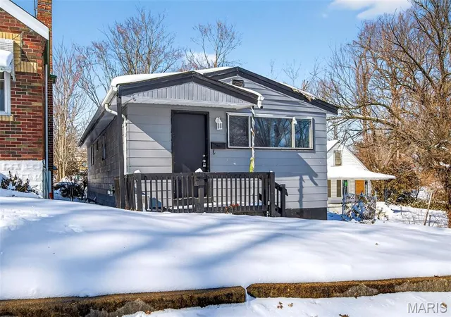 Photo 3 of Single Family Residence at 4211 Ravenwood Ave, Saint Louis, MO 63121 | MLS# MIS26001026 | | Sold on 2026-05-29