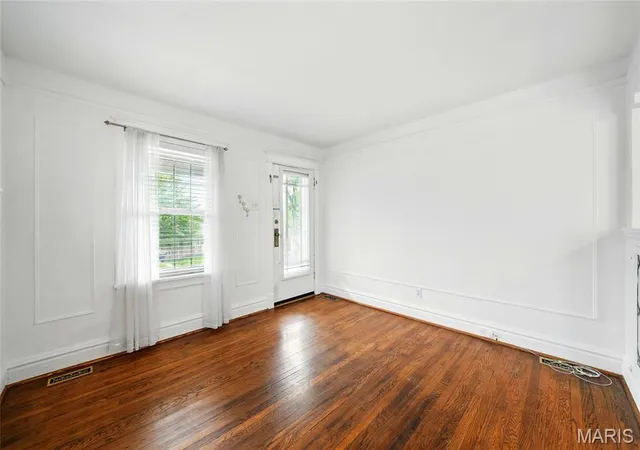 Photo 1 of Single Family Residence at 1457 Sproule Ave, Saint Louis, MO 63139 | MLS# MIS26001120 | | Sold on 2026-02-24