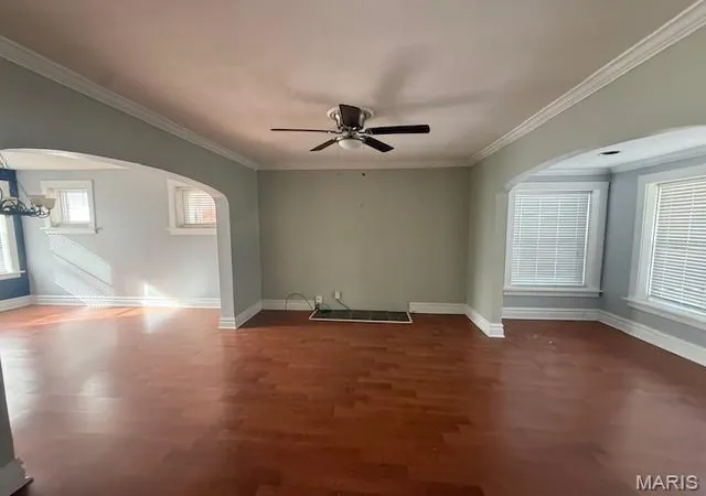 Photo 3 of Single family home for sale at 1012 Bates St, Saint Louis, MO 63111 | MLS# MIS26001217 | Listing updated on 2026-09-23