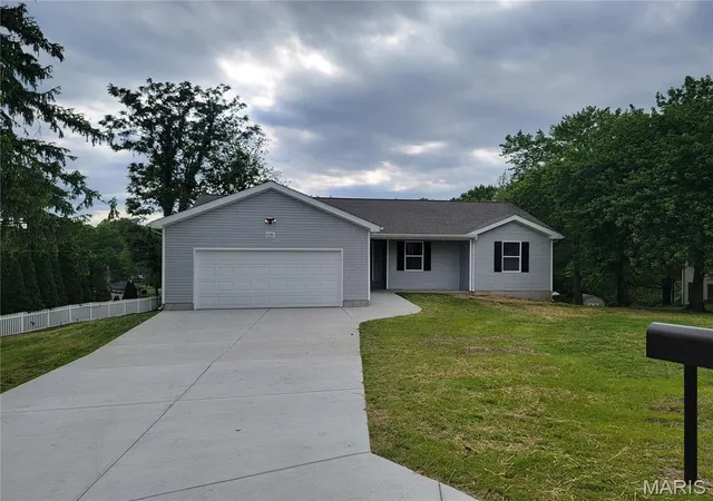 Homes for sale in Ferguson, MO | 1051 Smith Ave, Ferguson, MO 63135 | MLS# MIS26001283