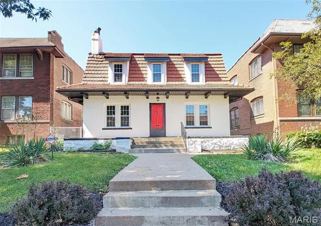 1st image of 6304 Cates Ave, Saint Louis, MO 63130 | MLS# MIS26001632