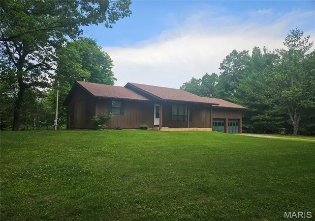 Homes for sale in Davisville, MO | 522 Hwy 49, Davisville, MO 65456 | MLS# MIS26001730