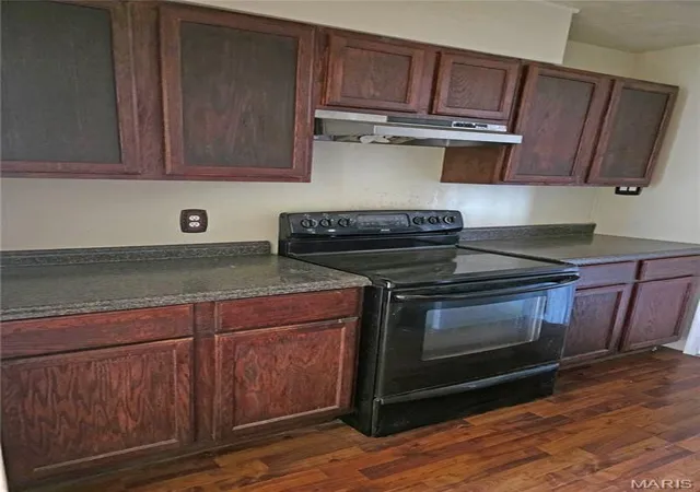 Photo 3 of Single family home for sale at 409 E Mound St, Sparta, IL 62286 | MLS# MIS26001950 | Listing updated on 2026-07-01